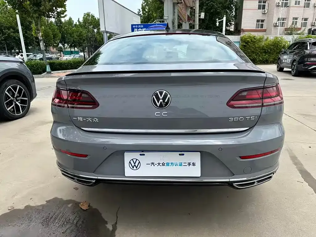 Volkswagen CC — фото 3