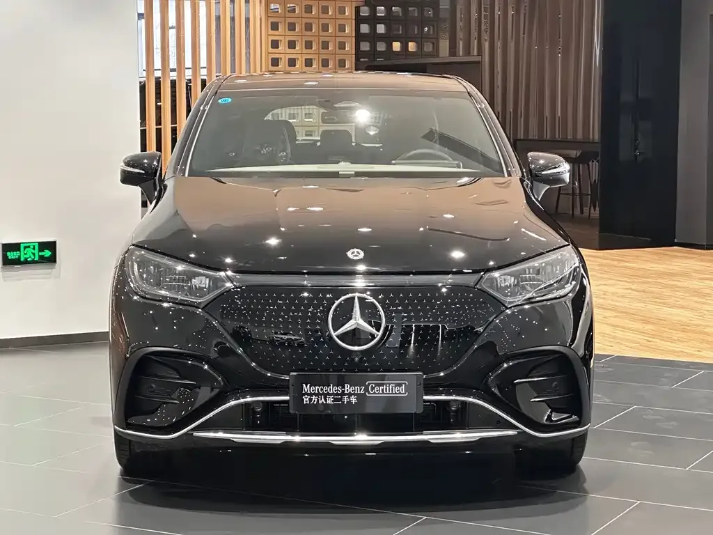 Mercedes-Benz EQE SUV — фото 2