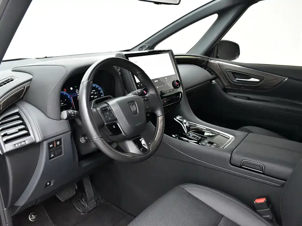 Toyota Vellfire — фото 3