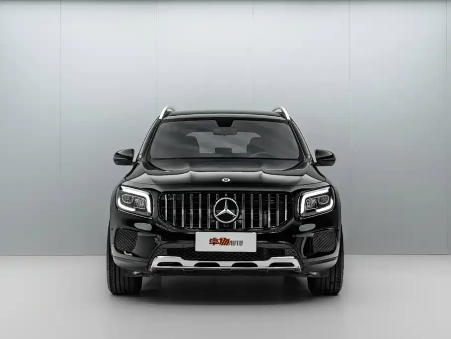 Mercedes-Benz GLB — фото 7