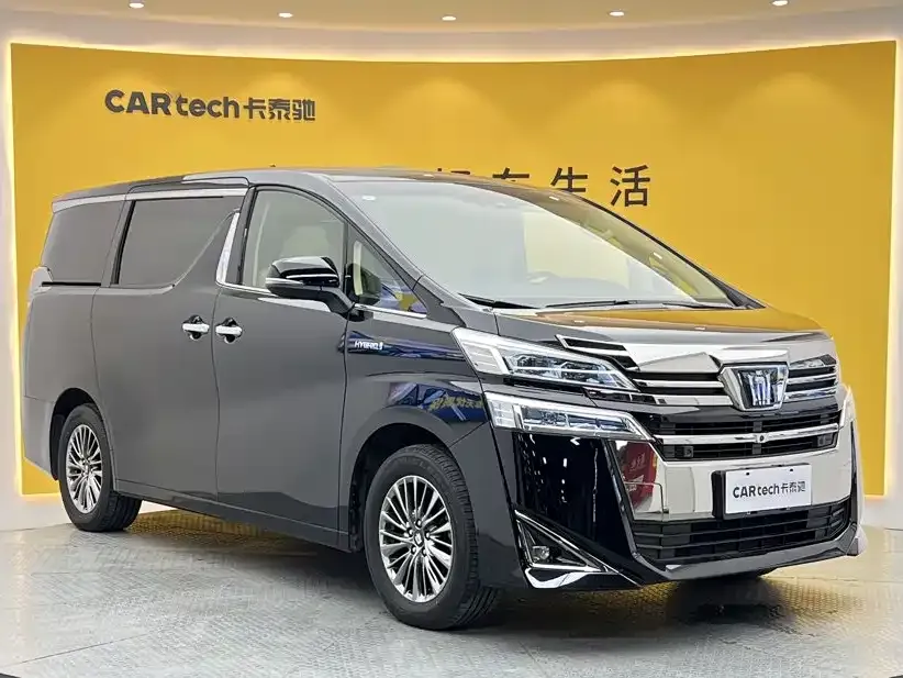 Toyota Vellfire — фото 9