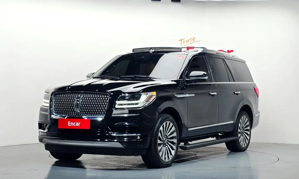 Lincoln Navigator — фото 1