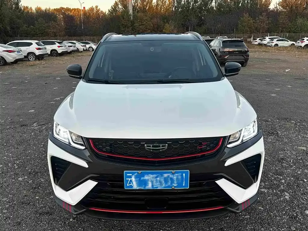 Geely Binyue — фото 10