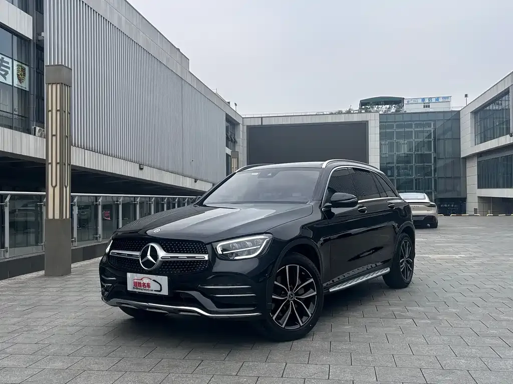 Mercedes-Benz GLC — фото 1