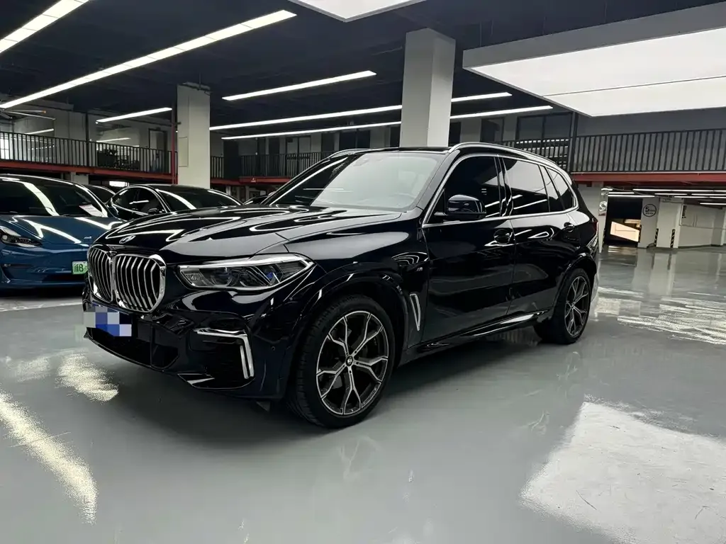 BMW X5 — фото 1