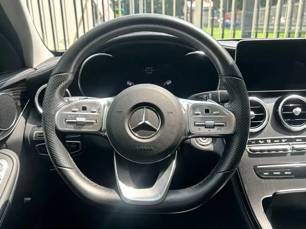 Mercedes-Benz C-Class — фото 5