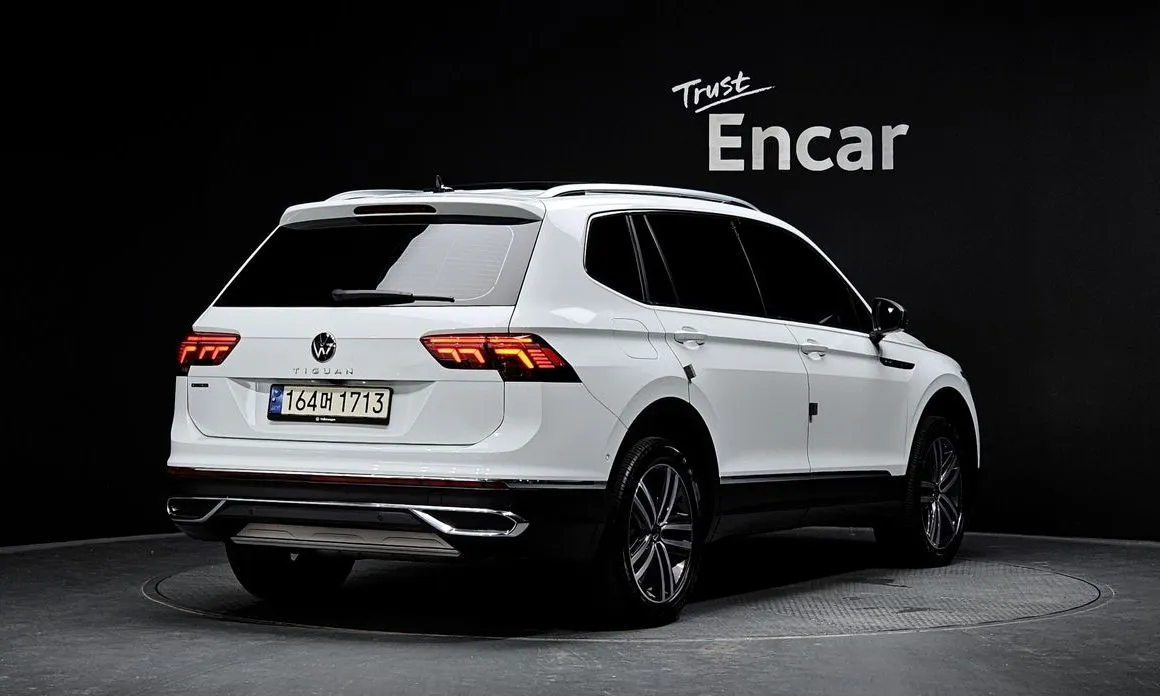 Volkswagen Tiguan — фото 5