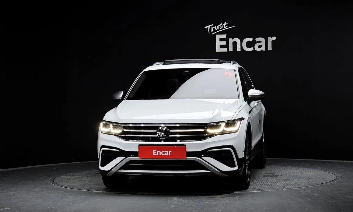Volkswagen Tiguan — фото 4