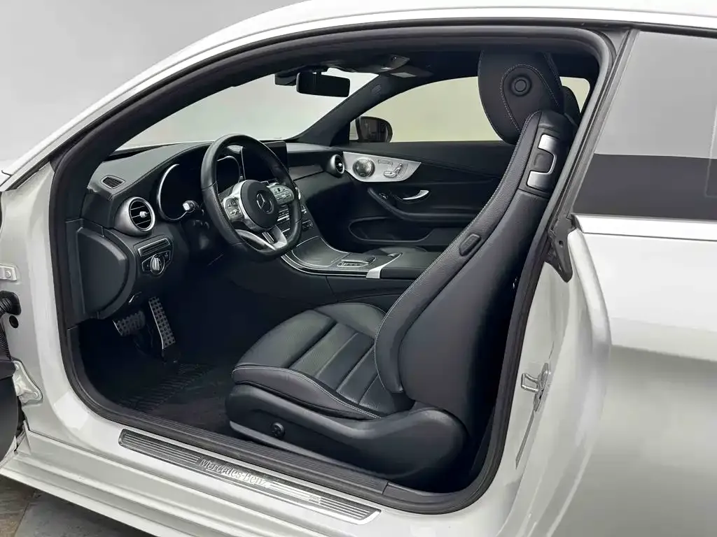 Mercedes-Benz C-Class (Import) — фото 7