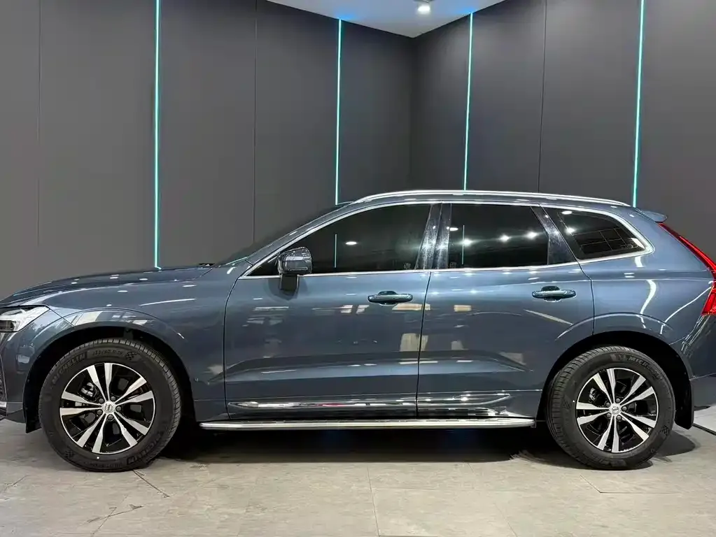 Volvo XC60 — фото 2