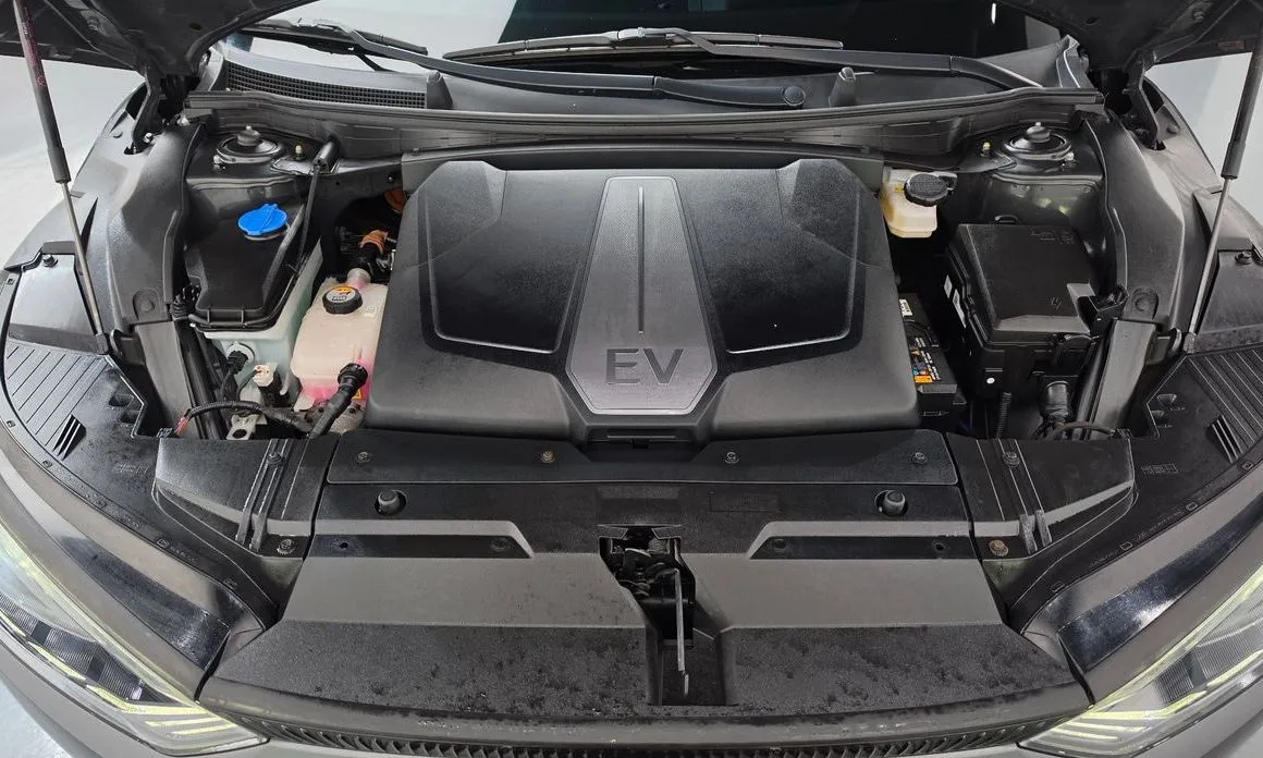 Kia EV6 — фото 9