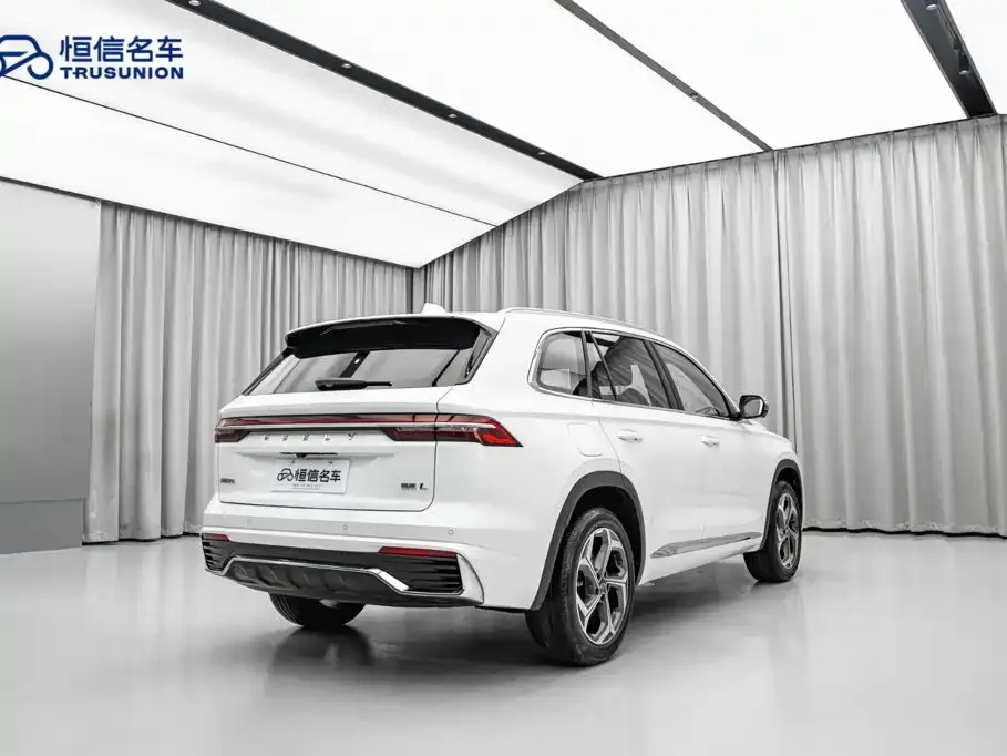 Geely Xingyue L — фото 6
