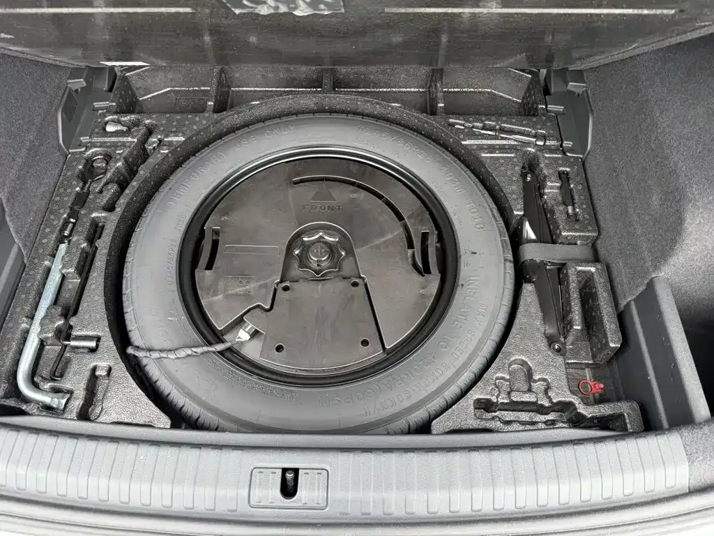 Audi Q3 — фото 10
