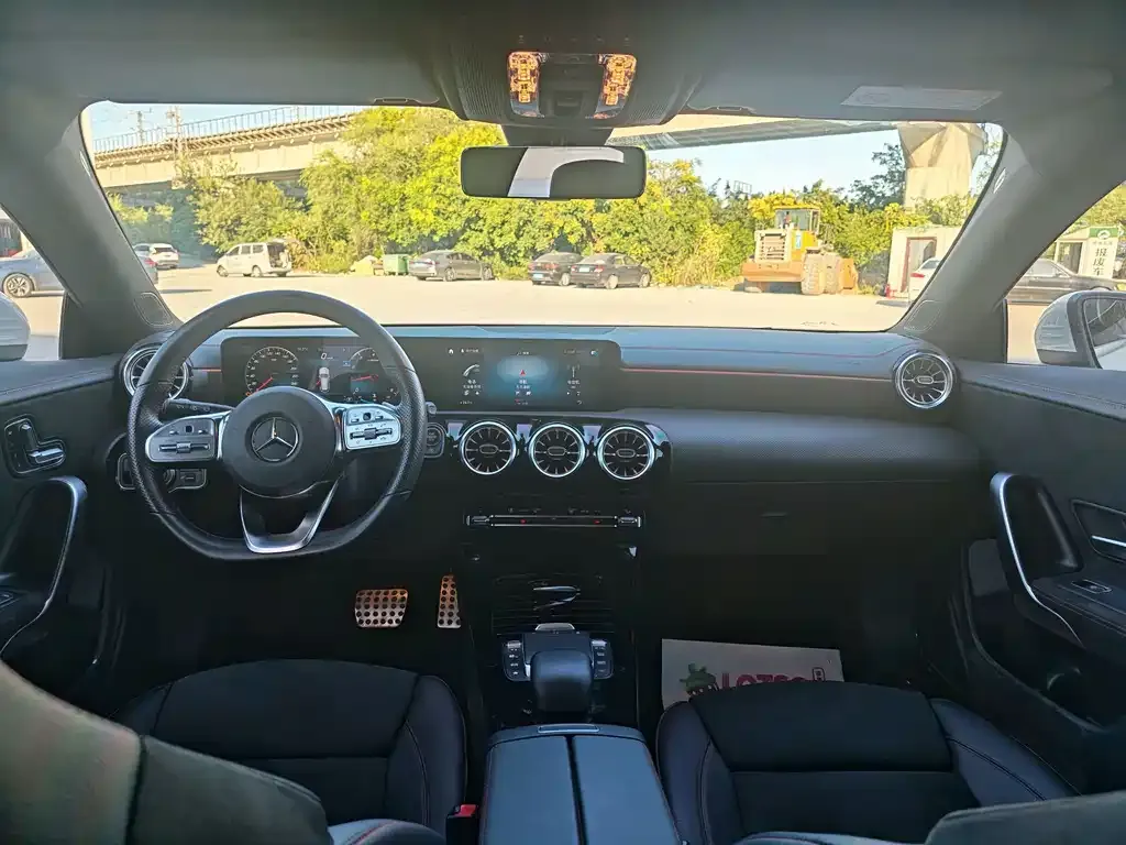 Mercedes-Benz CLA (Import) — фото 2