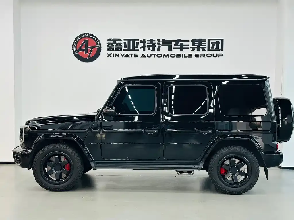 Mercedes-Benz G-Class AMG — фото 7