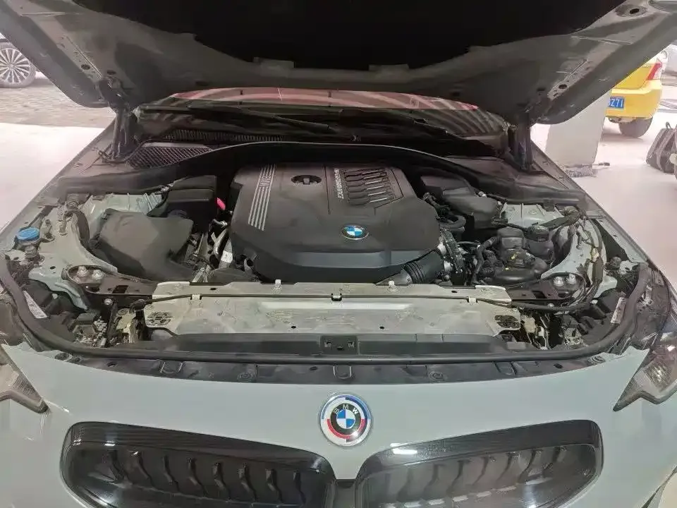 BMW M240i — фото 6
