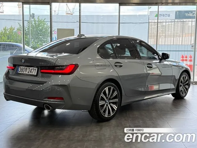 BMW 3-Series — фото 10