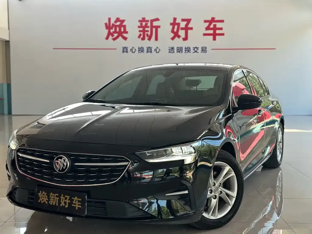 Buick Regal — фото 1