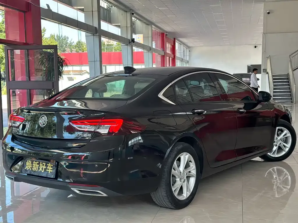 Buick Regal — фото 8