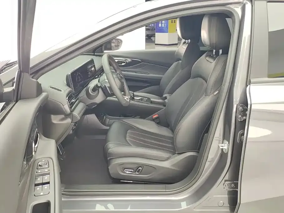 GAC Motor Shadow Leopard — фото 10