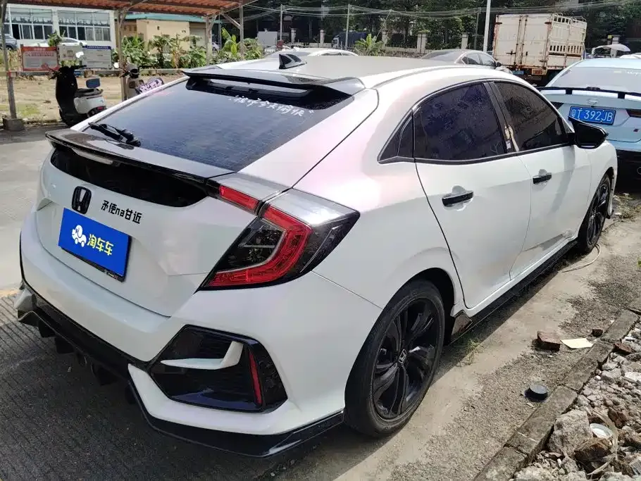 Honda Civic — фото 8