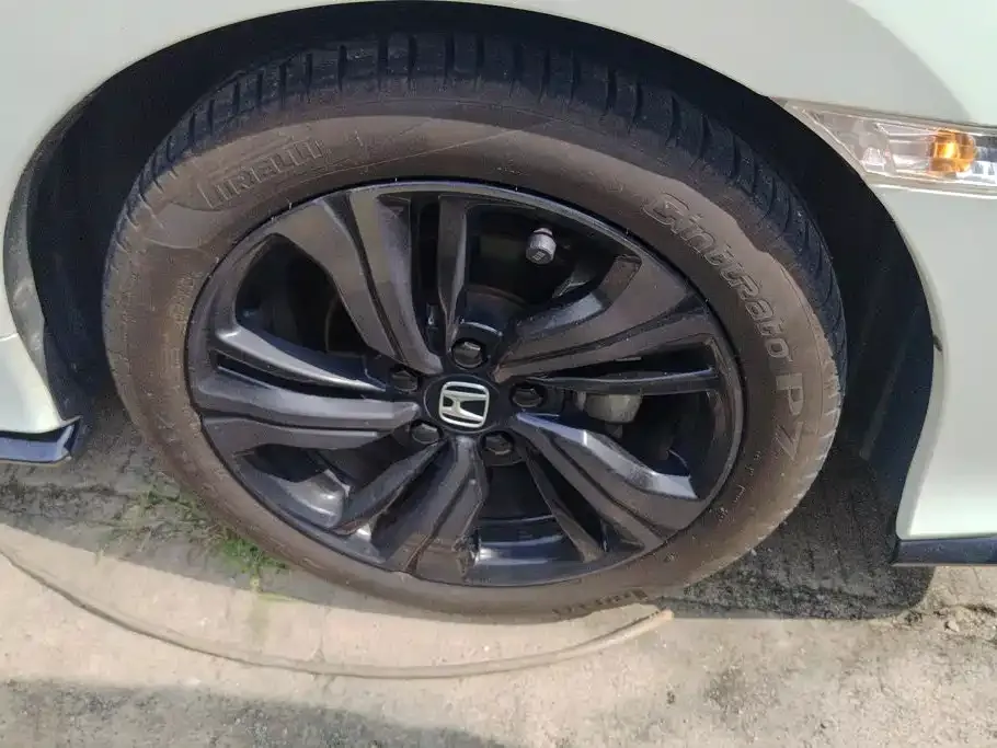 Honda Civic — фото 4