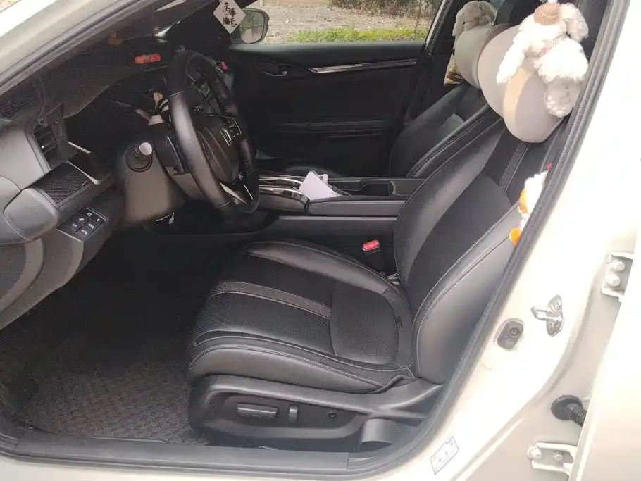 Honda Civic — фото 7