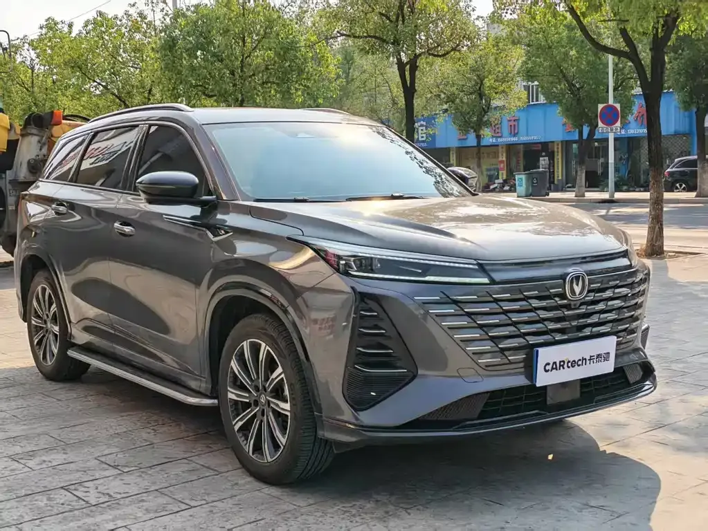 Changan CS75 PLUS — фото 7