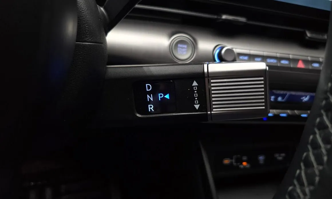 Hyundai Kona — фото 2