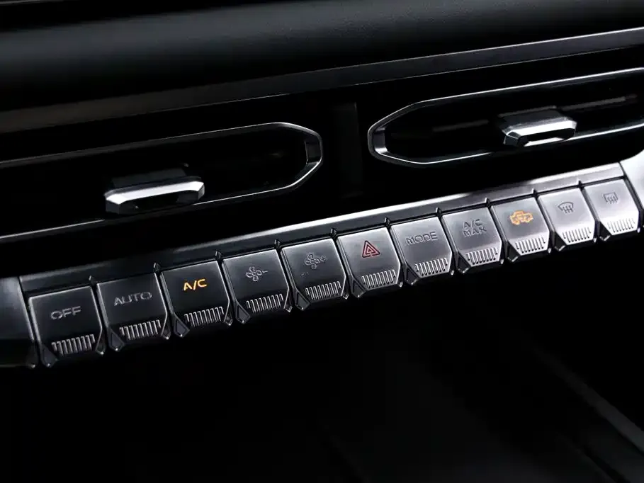 Nissan Frontier Pro — фото 6