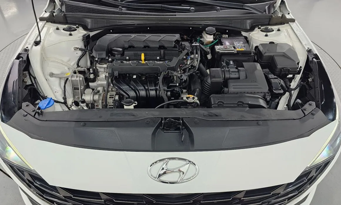 Hyundai AVANTE — фото 8