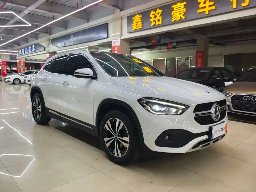 Mercedes-Benz GLA — фото 5