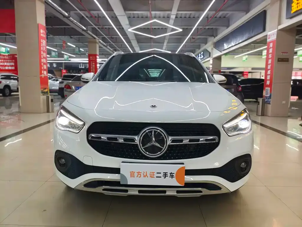Mercedes-Benz GLA — фото 4