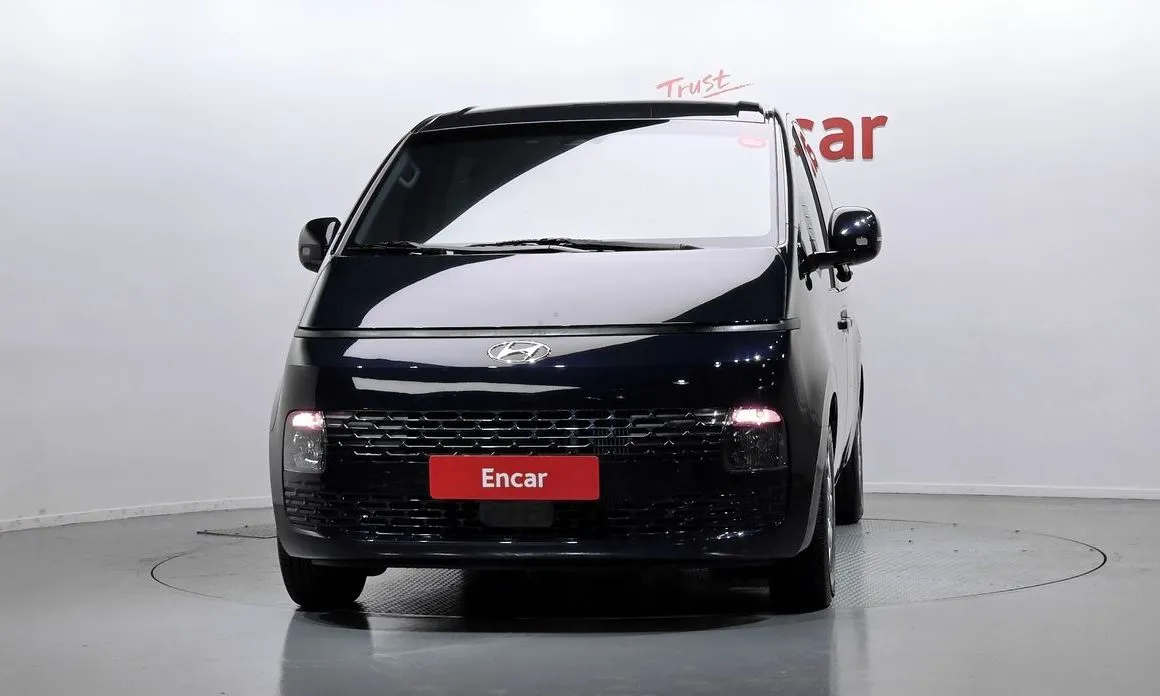 Hyundai Staria — фото 2