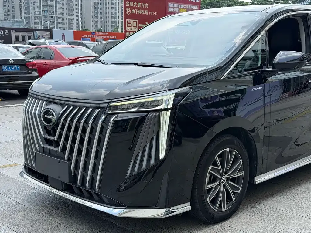 GAC Motor Trumpchi M8 — фото 2
