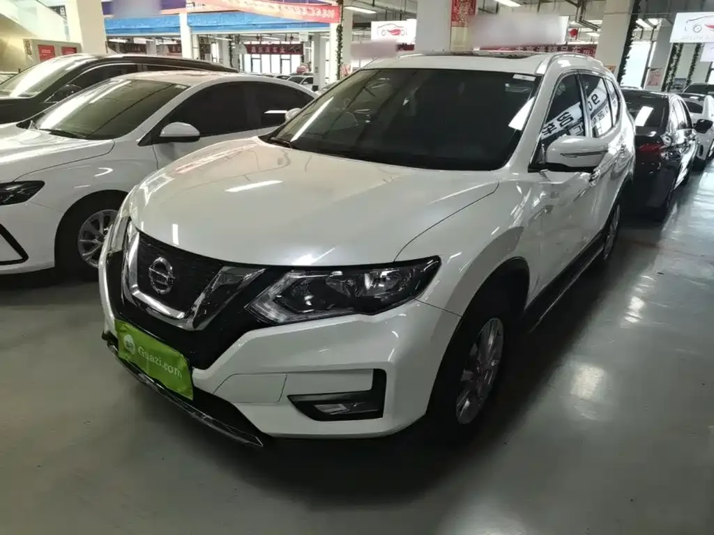 Nissan X-Trail — фото 9