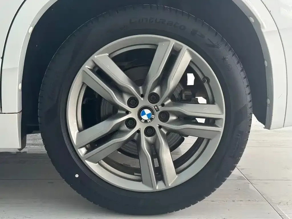 BMW X2 — фото 9