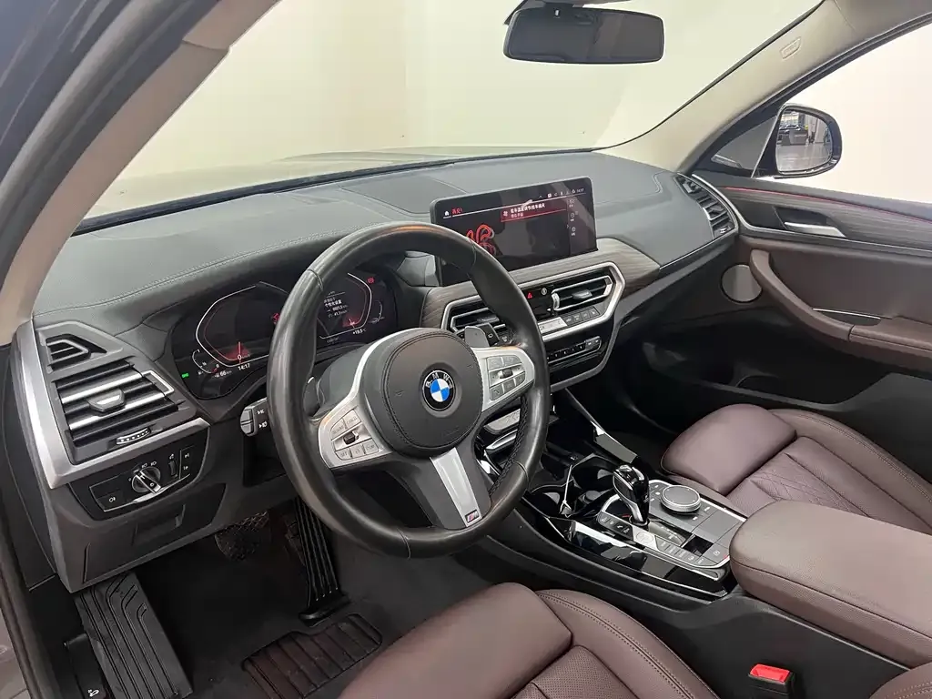 BMW X3 — фото 10