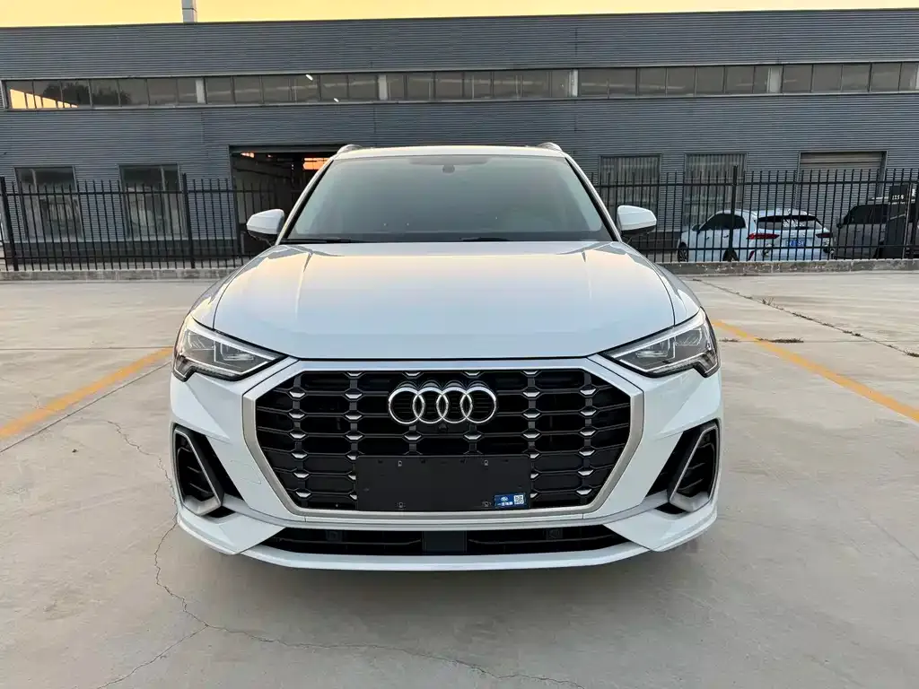 Audi Q3 — фото 2
