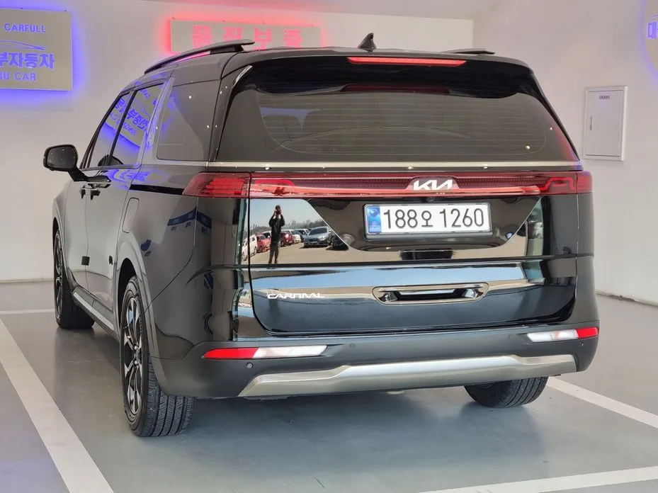 Kia Carnival — фото 2