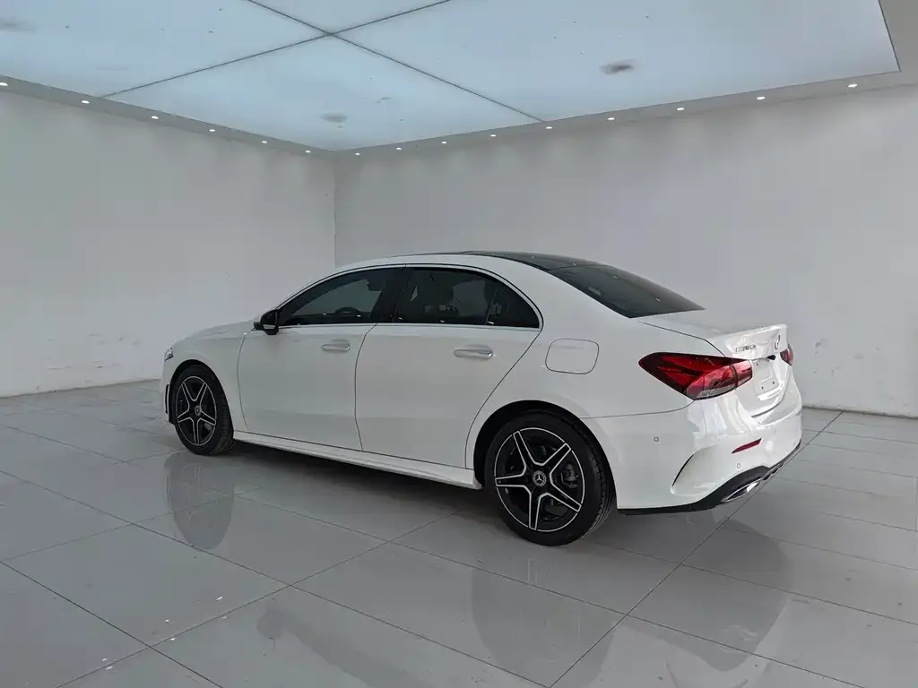 Mercedes-Benz A-Class — фото 3