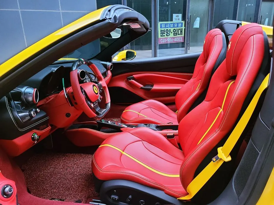 Ferrari F8 — фото 7