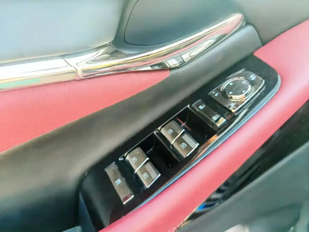 GAC Motor Trumpchi M8 — фото 3