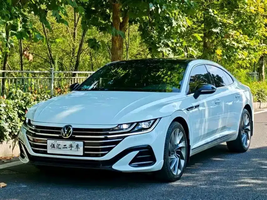 Volkswagen CC — фото 1