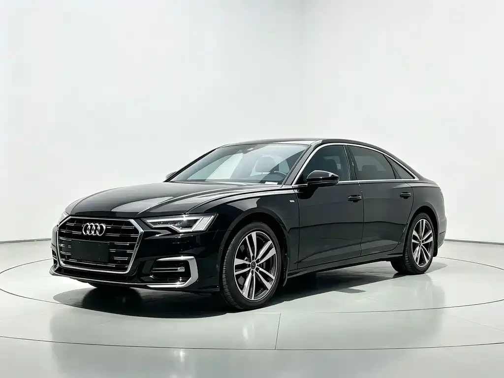 Audi A6L — фото 1