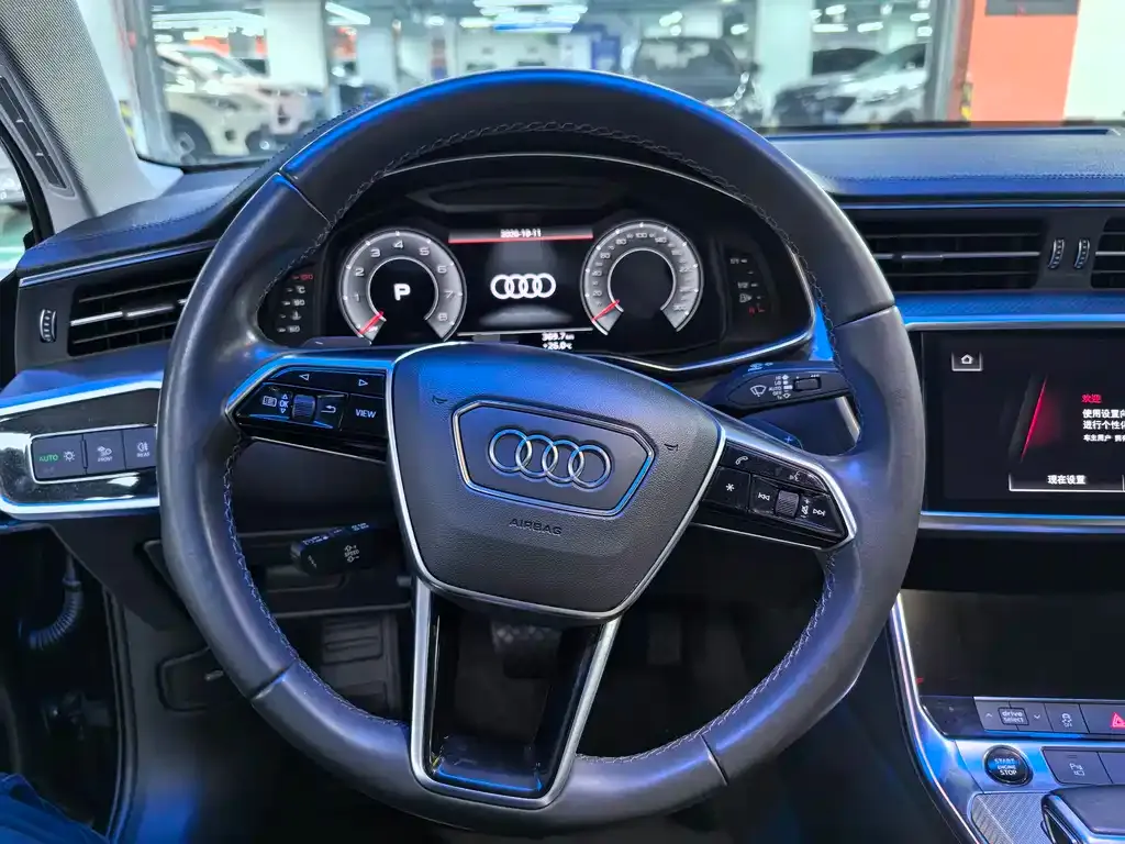 Audi A6L — фото 5