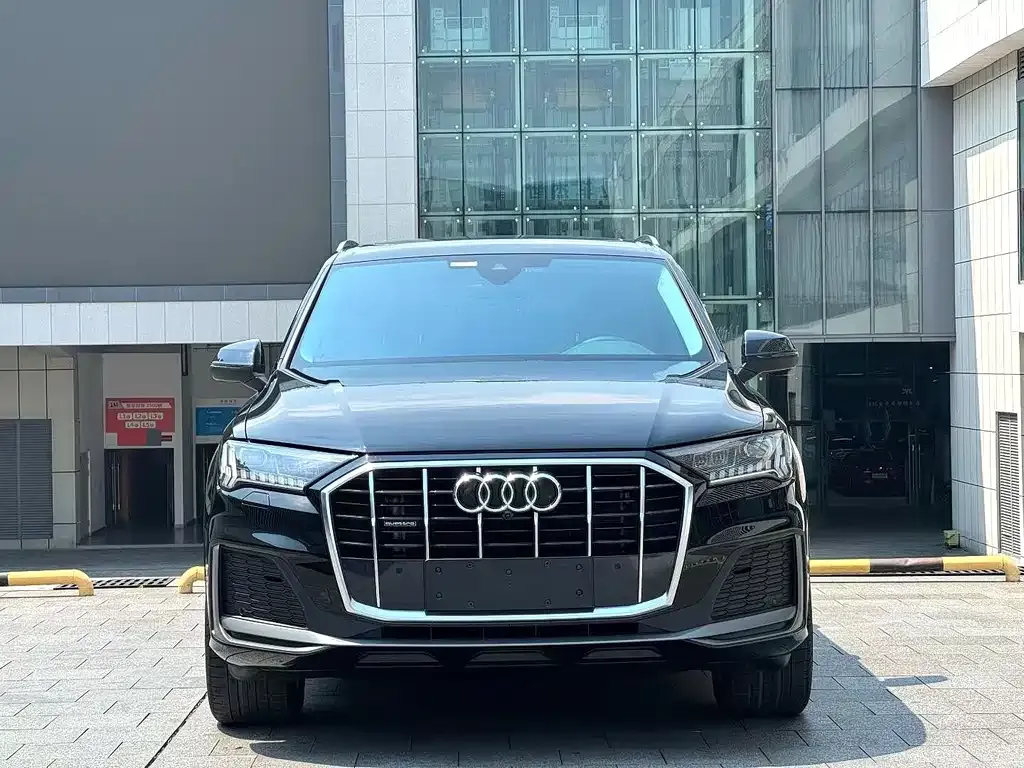 Audi Q7 — фото 4