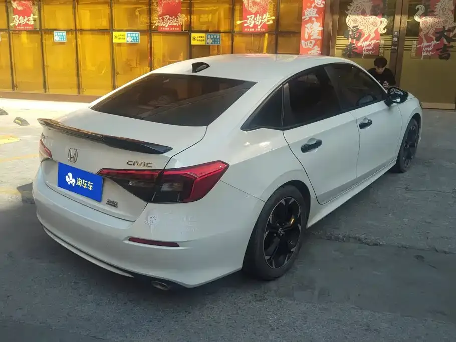 Honda Civic — фото 6
