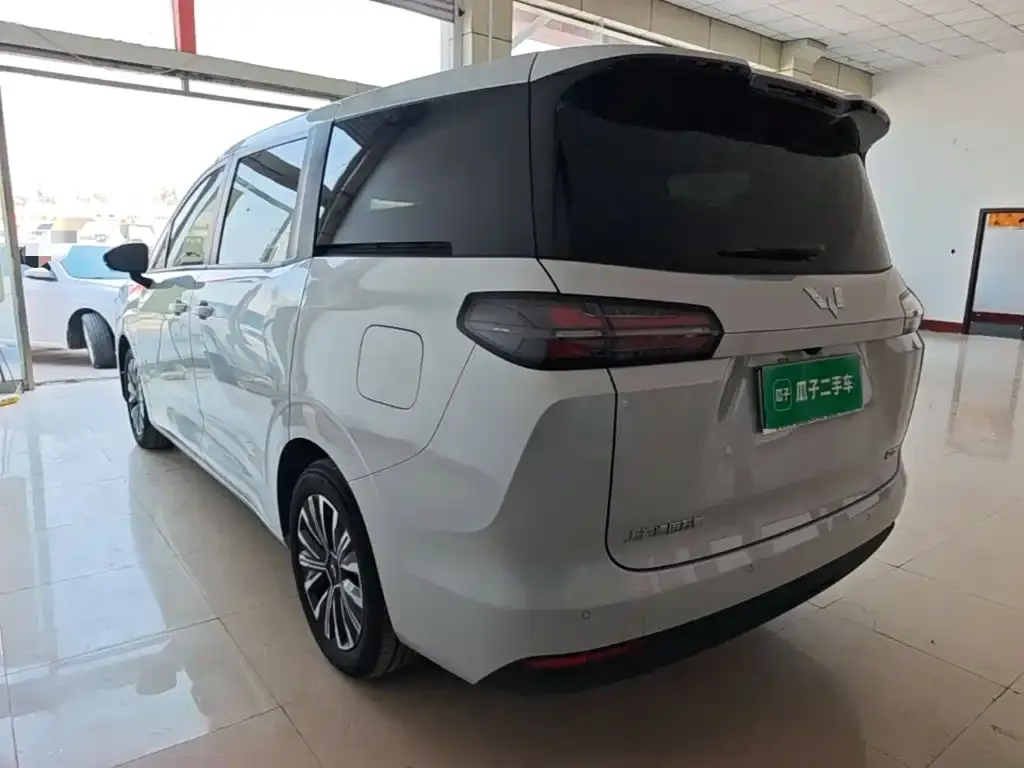 Wuling Xingguang 730 New Energy — фото 3