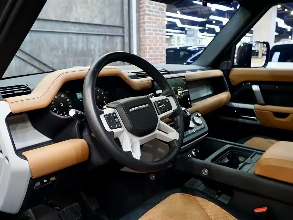 Land Rover Defender — фото 3